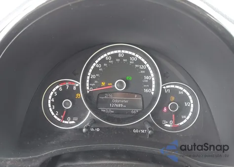 2016 Volkswagen Beetle 1.8T S из США, поврежденный, VIN 3VWF17AT5GM618038